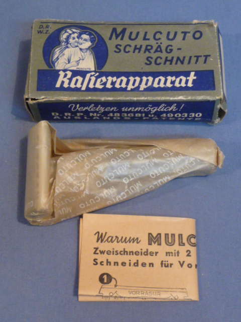 Original WWII Era German Shaving Razor Set with Outer Box, MULCUTO