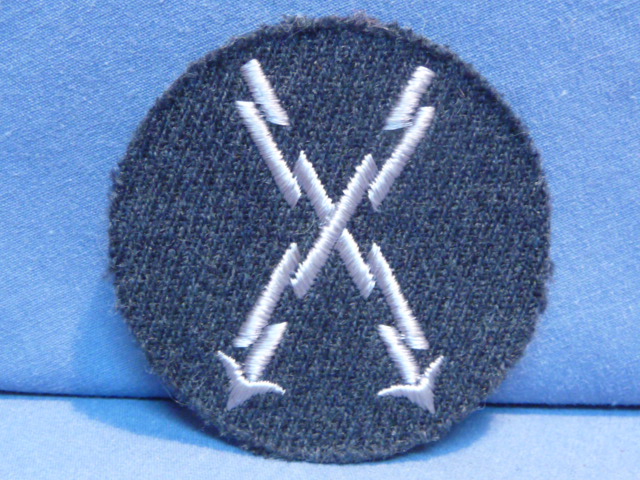Original WWII German Luftwaffe NCO Air Signals B Class Teleprinter Operator's Trade Sleeve Insignia