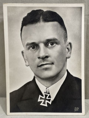 Original WWII German Knights Cross Personality Postcard, Kapitnleutnant Schulize