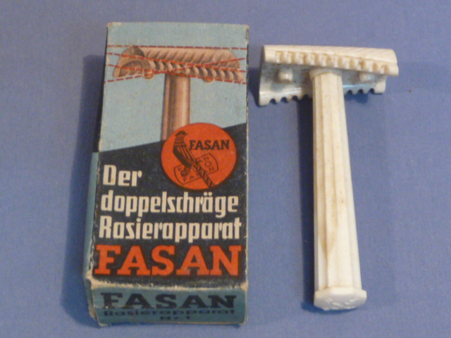 Original WWII German FASAN Brand Razor & Box