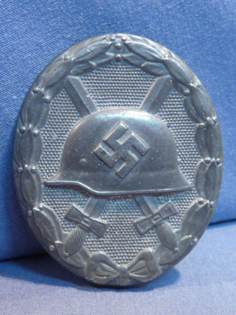 Original WWII German Wound Badge in SILVER!!!