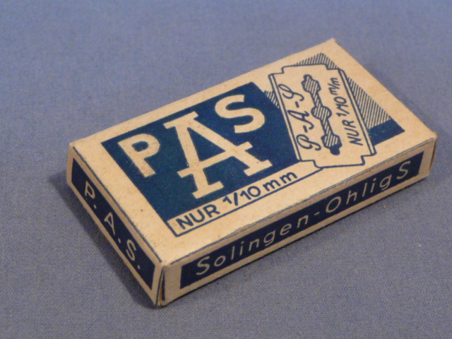 Original WWII German Box of 10 Razor Blades, PAS