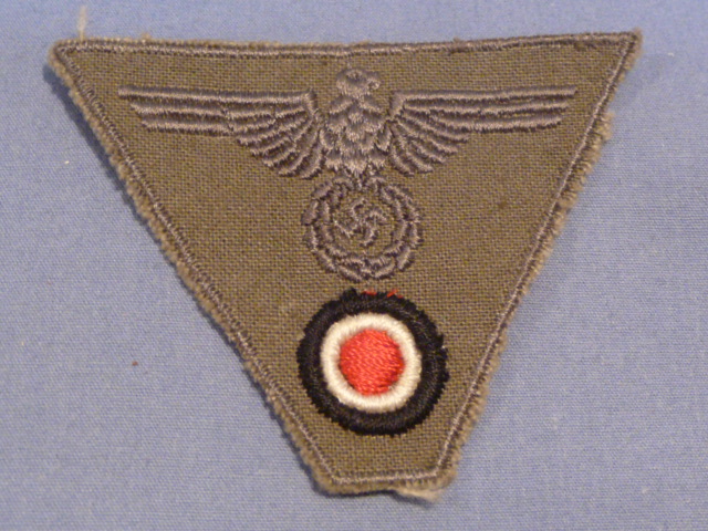 Orignal WWII German Army EM/NCO Trapezoid M43 Cap Insignia, UNISSUED!