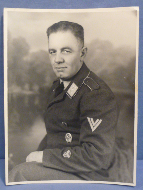 Original WWII German Luftwaffe (Air Force) Soldier's Photograph, Driver