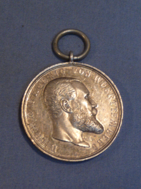 Original WWI German Wilhelm II Koenig Von Wuerttemberg Medal