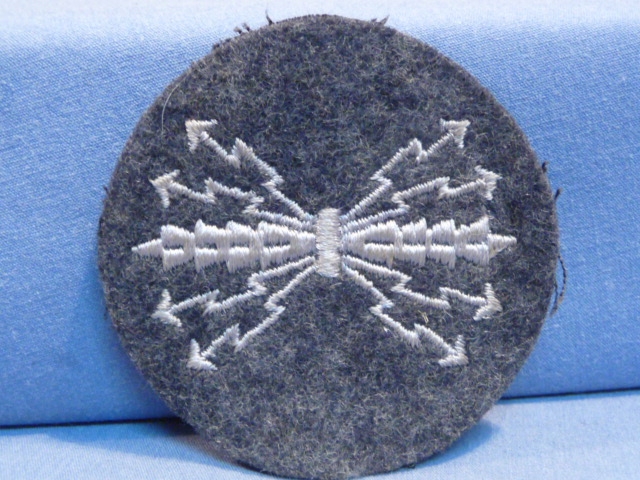 Original WWII German Luftwaffe Radio Operator's Career Sleeve Insignia