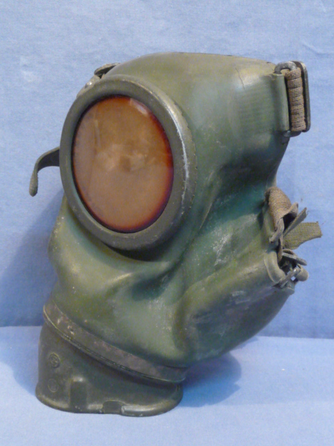 Original WWII German Soldiers M38 Gas Mask, GREEN RUBBER
