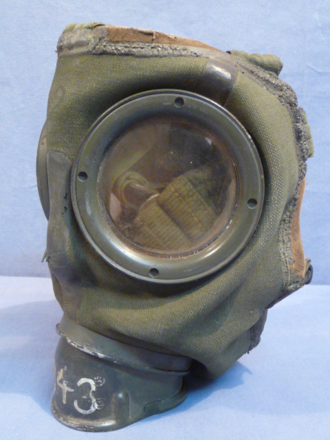 Original Pre-WWII German Soldiers M30 Gas Mask, 1938 Dated Size 2