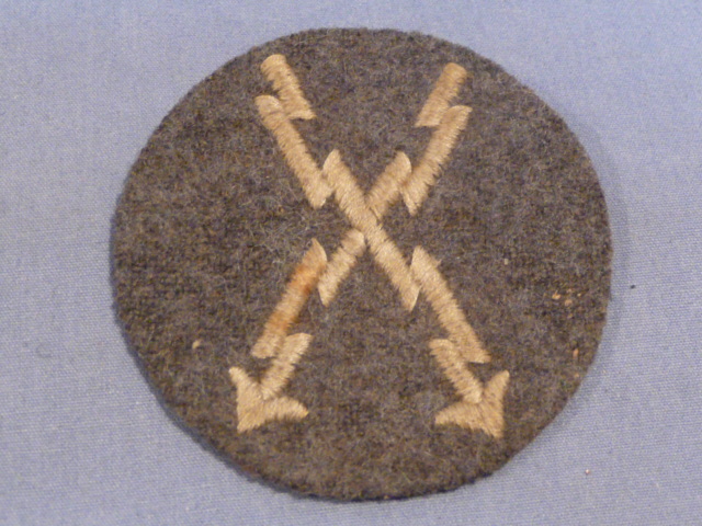 Original WWII German Luftwaffe NCO Air Signals B Class Teleprinter Operator's Trade Sleeve Insignia