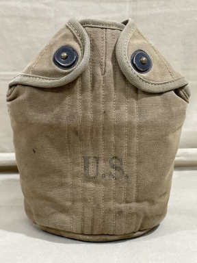 Original WWII US Army Canteen Cover M1910, G. & R. CO. 1942