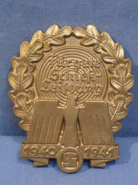 Original WWII German Award for Good Shooting Performance, Plastic