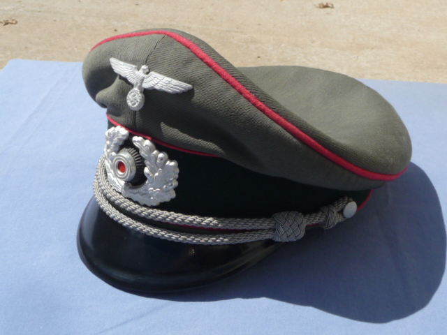 HOLD! Original WWII German Heer (Army) Generalstab (General Staff) Officer's Visor Cap