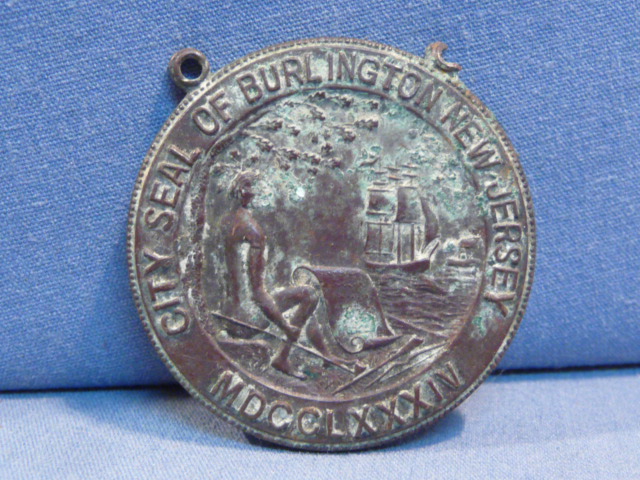 Original Post-WWI US Medallion for Faithful Service in World War 1914-1918