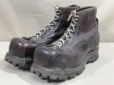 Original WWII US Army Ski/Mountain Boots size 10E, Pair