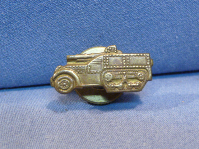 Original WWII US Officer's Tank Destroyer Collar Insignia, Screw-Back
