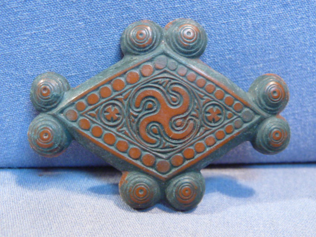 Original Nazi Era German Plastic Tinnie, TROJA - BRONZE