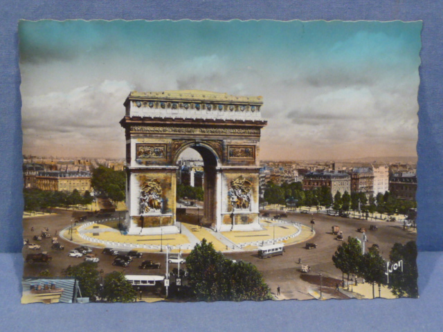 Original WWII Era French Architecture Postcard, Paris en Flanant L'Arc de Triomphe
