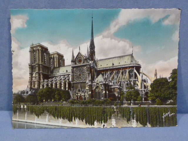 Original WWII Era French Architecture Postcard, Paris en Flanant Notre-Dame