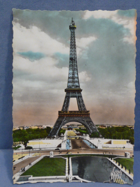 Original WWII Era French Architecture Postcard, Paris� en Flanant La Tour Eiffel