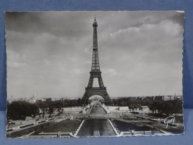 Original WWII Era French Architecture Postcard, Paris et ses Merveilles La tour Eiffel
