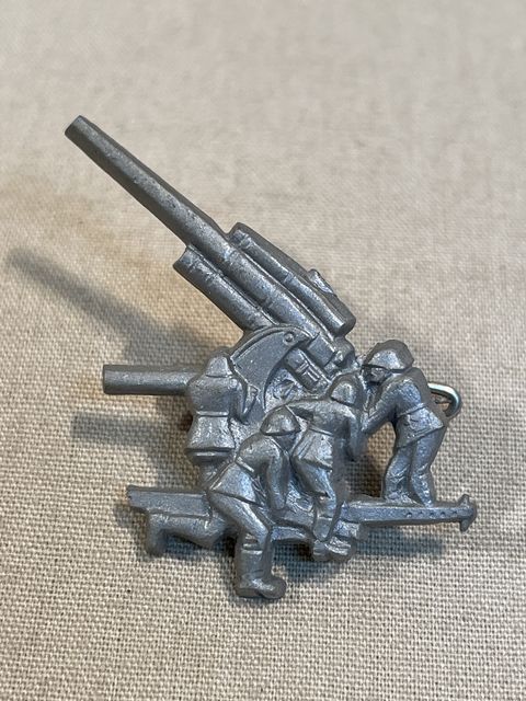Original WWII German WHW Donation Figure, 88mm FLAK Gun