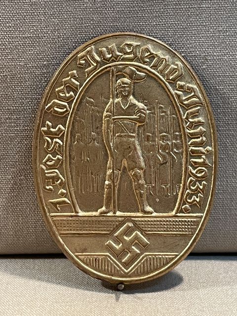 Original Nazi Era German Metal HJ Tinnie, 1 Fest der Jugend 1933