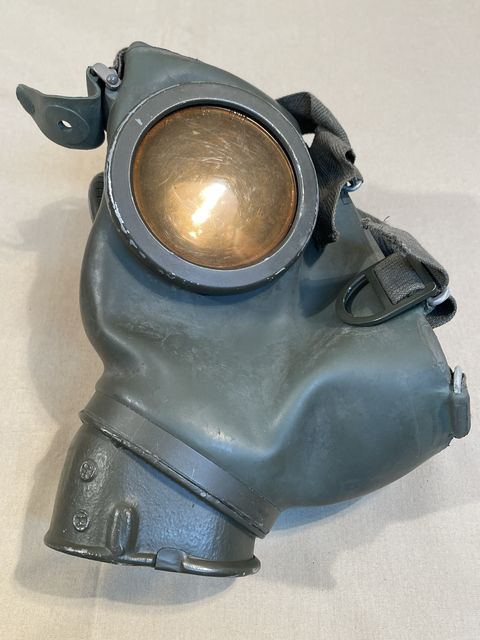 Original WWII German Soldier’s M38 Gas Mask, GREEN RUBBER