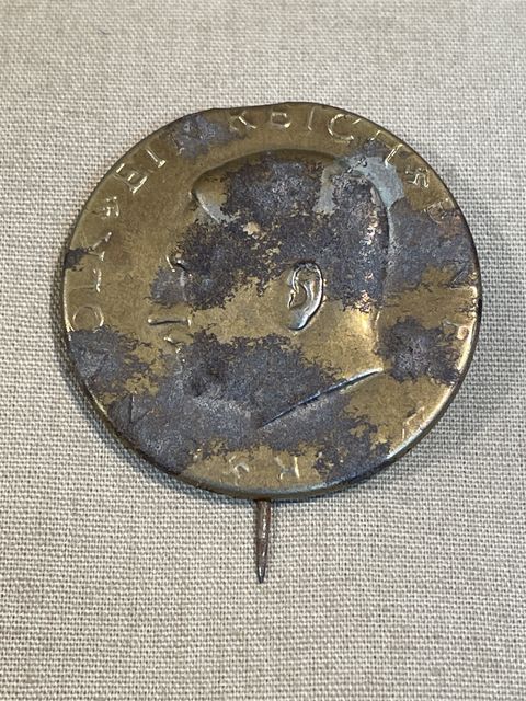 Original Nazi Era German Hitler Lapel Pin, EIN VOLK EIN REICH EIN FHRER