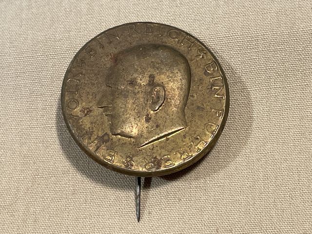 Original Nazi Era German Hitler Lapel Pin, EIN VOLK EIN REICH EIN FHRER
