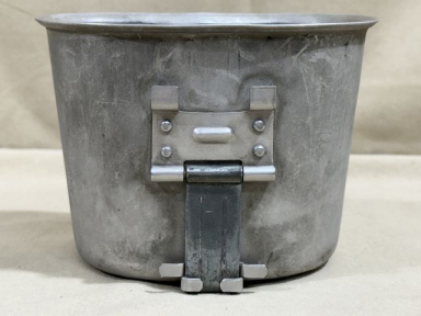 Original WWII US Army Canteen Cup, 1944