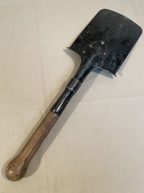 Original WWII Swiss Straight Entrenching Tool (Shovel)
