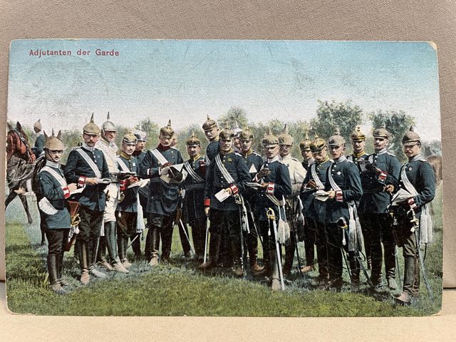 Original WWI German Military Themed Postcard, Adjutanten der Garde