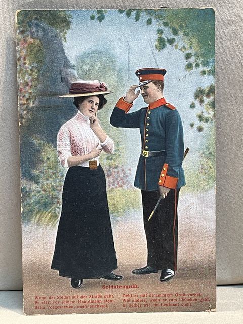 Original WWI German Military Themed Postcard, Soldatengru (Soldier Salute)