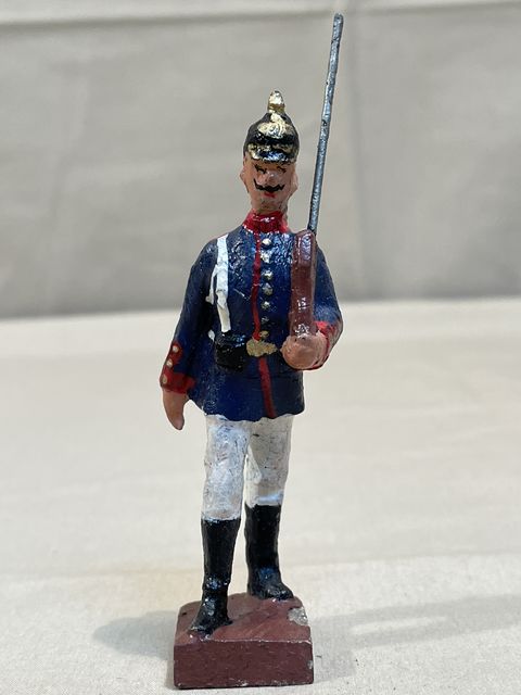 Original Nazi Era German Toy Soldier, Pre-WWI Marching Soldier, LINEOL