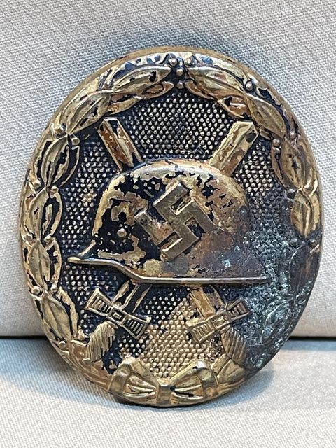 Original WWII German Black Wound Badge, BRASS