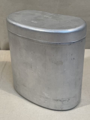 Original WWII Era German Private Purchase M31 Mess Kit Insert