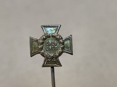 Original Pre-WWII German Non-Combatants 1914-1918 Honor Cross (Hindenburg Cross) Miniature, 12mm