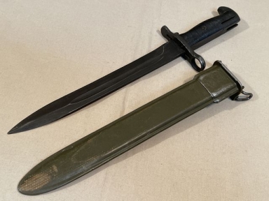 Original WWII US M1 Garand Bayonet and Scabbard
