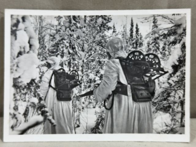 Original WWII German SS-Gebirgsdivision "Nord" in Karelien Postcard, Troubleshooters