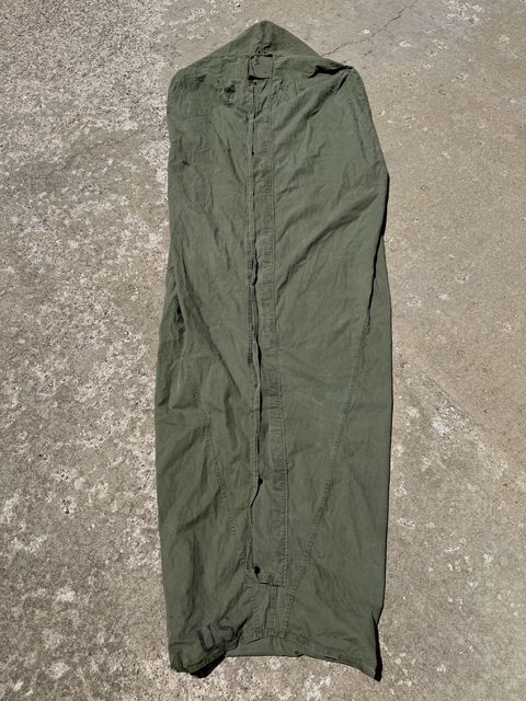 Bunker Militaria: Original WWII US Army Case, Sleeping Bag, M-1945
