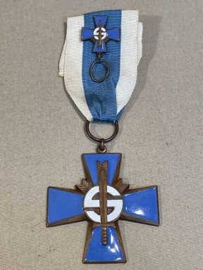 Original WWII Finnish Medal, Homeguard Volunteer Service Cross