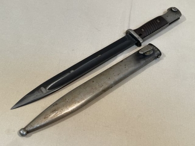 Original WWII German 98K Bayonet and Scabbard, MATCHING