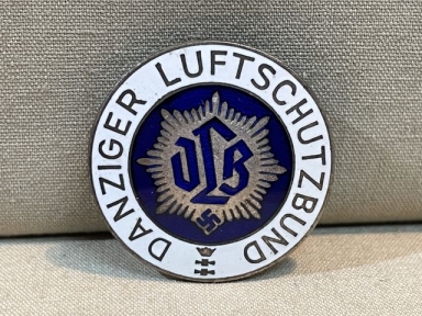 Original? German DLB Member's Lapel Pin, DANZIGER LUFTSCHUTZBUND