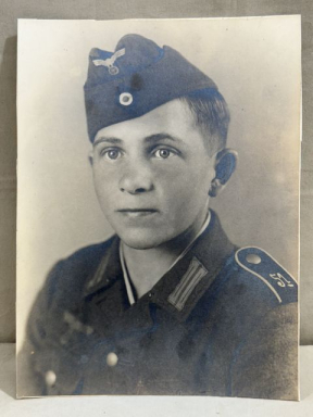 Original WWII German Soldier's Studio Portrait Photograph, HEER Soldier