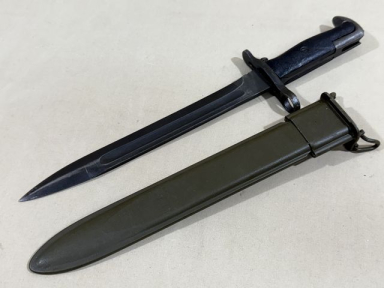 Original WWII US M1 Garand Bayonet and Scabbard, UC
