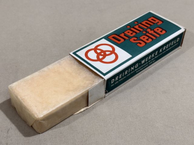 Original WWII Era German Boxed Soap, Three Ring Brand