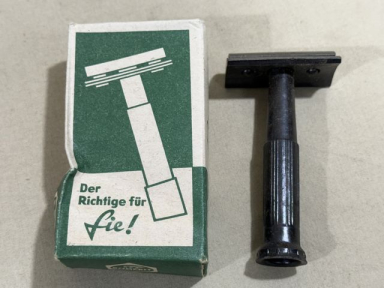 Original WWII German ROGERIT Brand Razor