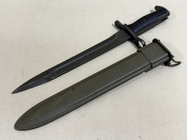 Original WWII US M1 Garand Bayonet and Scabbard, UC