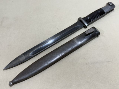 Original WWII German 98K Bayonet and Scabbard, MATCHING 43cqh
