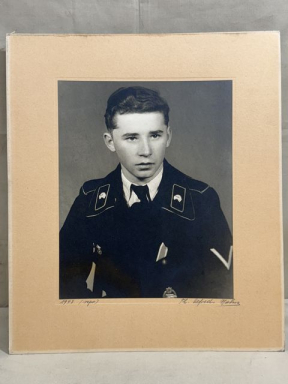 Original WWII German Studio Portrait Photograph, Decorated Panzer Gefreiter